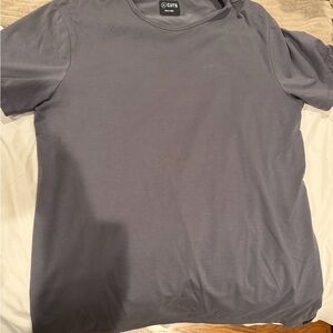 Cuts Clothing Short-Sleeve Crew Tee in Charcoal Gray